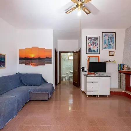 Holiday home Susy