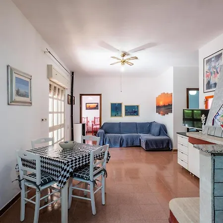Holiday home Susy
